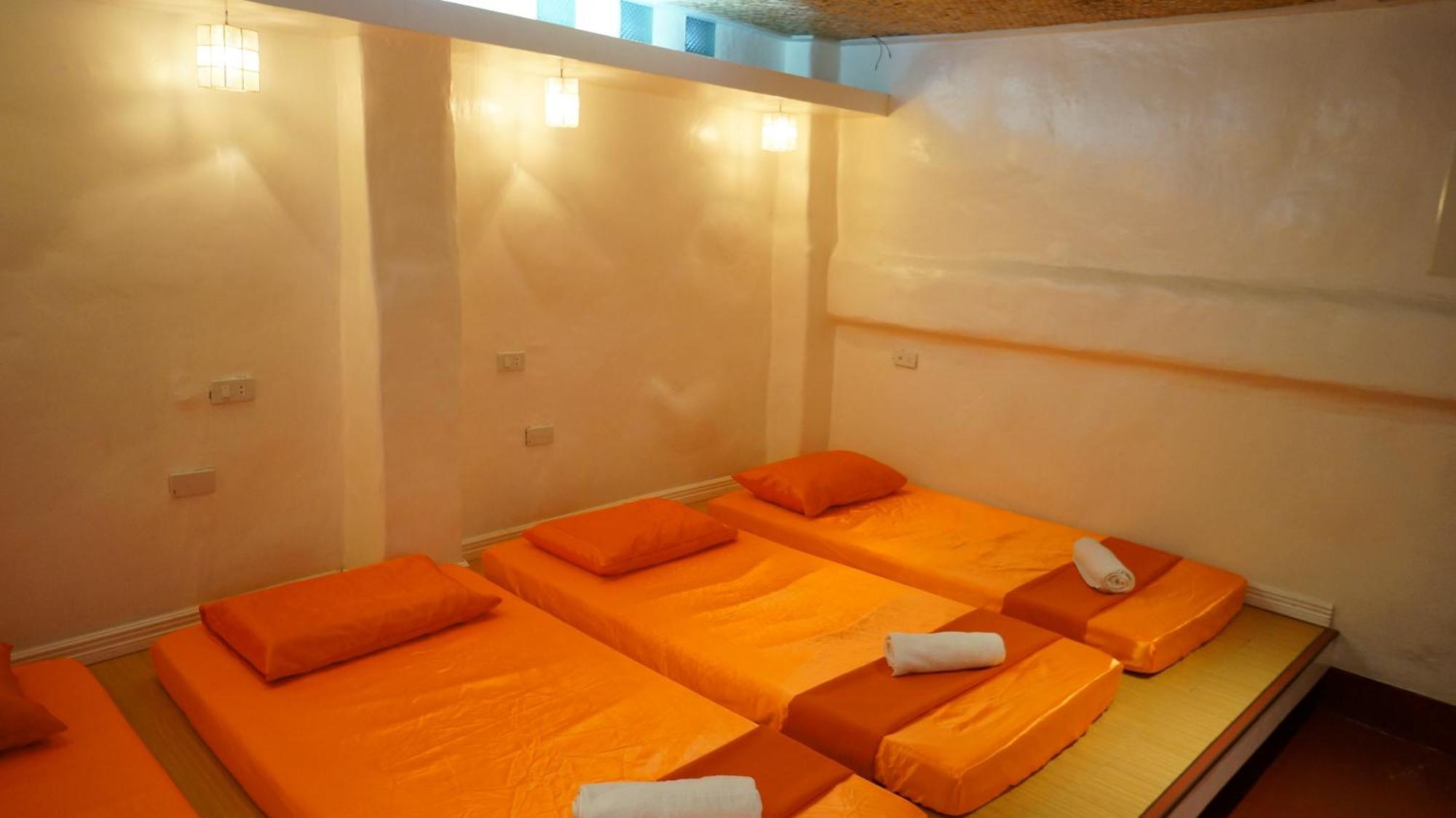 Orange Mangrove Pension House By Sms Hospitality Puerto Princesa Room photo